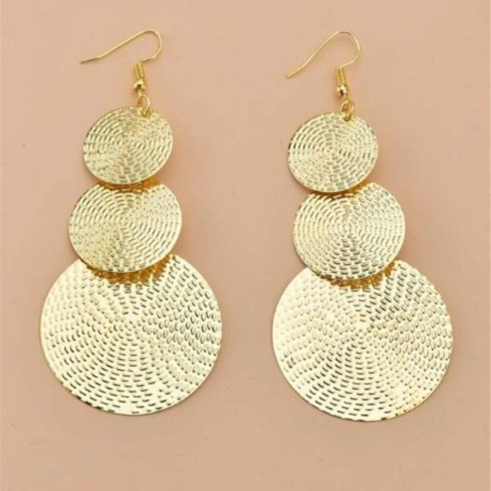GOLD TEXTURED ROUND BOHEMIAN DANGLE EARRINGS
